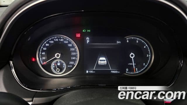 Genesis GV70 2021 — ფოტო 2/30
