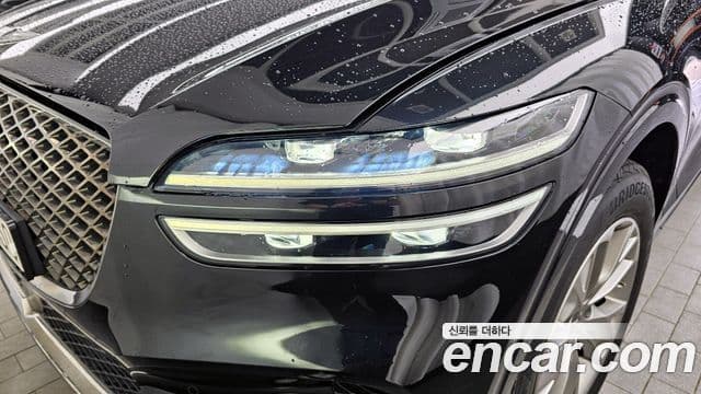 Genesis GV70 2021 — ფოტო 16/30