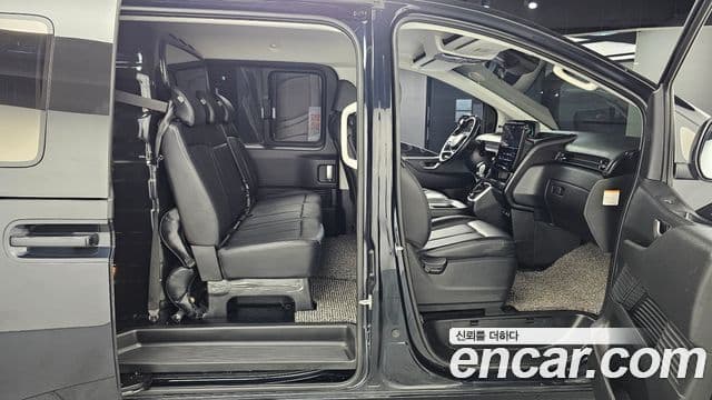 Hyundai Staria 2024 — Şəkil 11/20