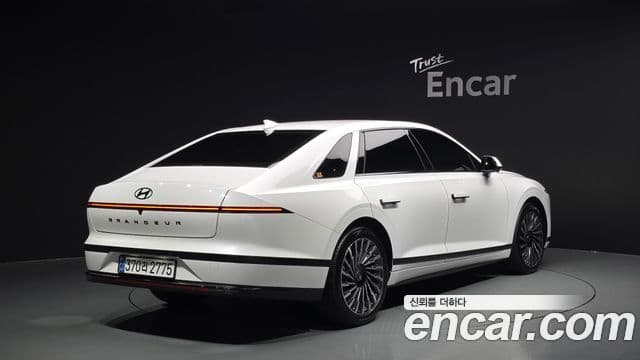 Hyundai Grandeur 2024 — Фото 2/20