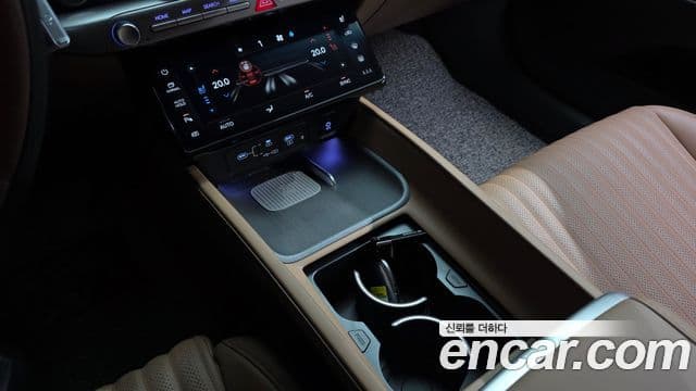 Hyundai Grandeur Hybrid 2024 — Şəkil 34/35