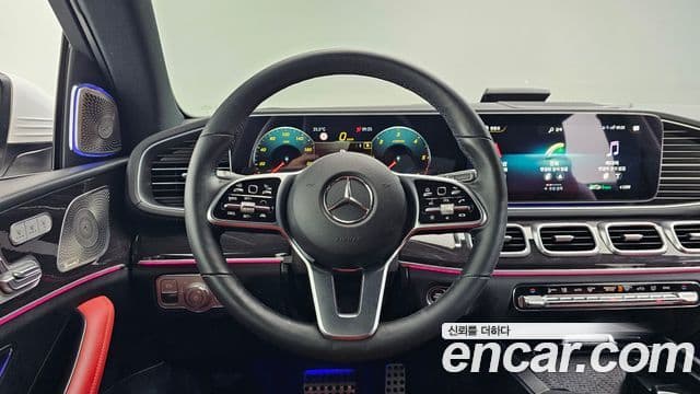 Mercedes-Benz GLE-Class 2023 — ფოტო 13/20