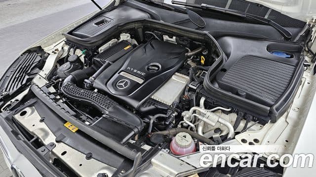 Mercedes-Benz GLC-Class 2018 — Фото 6/20