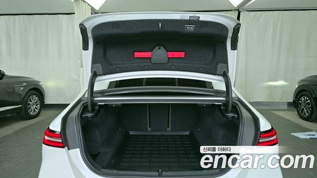 BMW 5 Series 2023 — Фото 20/20