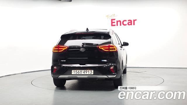 Kia Niro 2020 — ფოტო 4/20