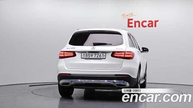 Mercedes-Benz GLC-Class 2019 — фото 4 из 20