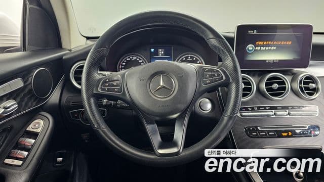 Mercedes-Benz GLC-Class 2019 — ფოტო 19/20