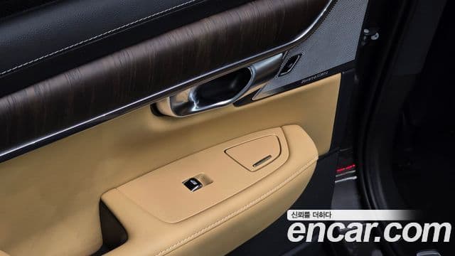 Volvo S90 2023 — Şəkil 23/36