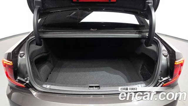 Volvo S90 2023 — Şəkil 20/36