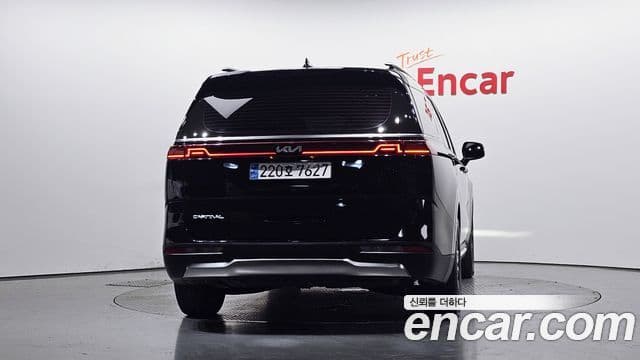 Kia Carnival 2023 — Şəkil 4/20