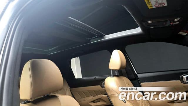 Kia Sorento 2024 — Фото 16/20