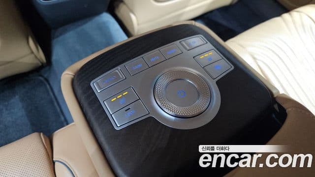 Genesis G80 2020 — ფოტო 2/20