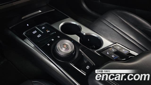 Kia K8 2022 — ფოტო 9/20
