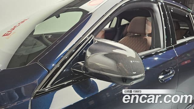 BMW X6 2025 — Photo 8/30