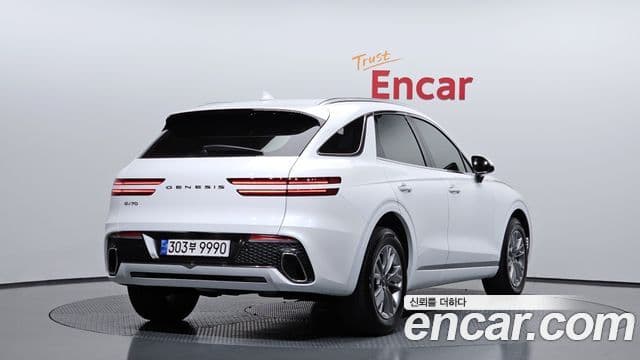 Genesis GV70 2022 — фото 2 из 20