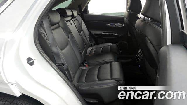 Genesis GV70 2022 — фото 11 из 20