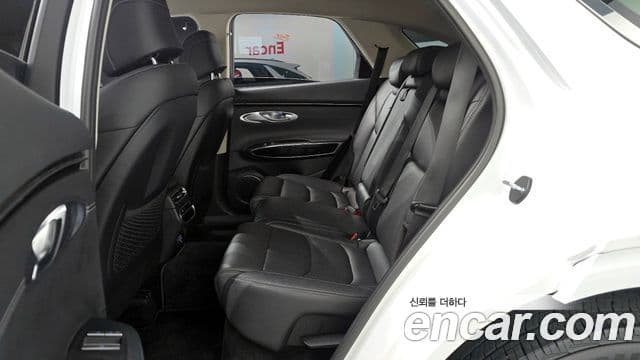 Genesis GV70 2022 — Şəkil 12/20