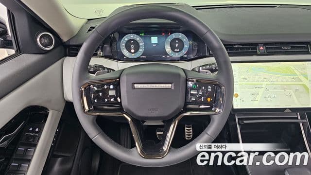 Land Rover Range Rover Evoque 2025 — Фото 13/20