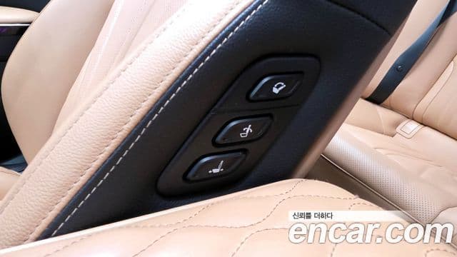 Kia K5 2021 — ფოტო 34/37