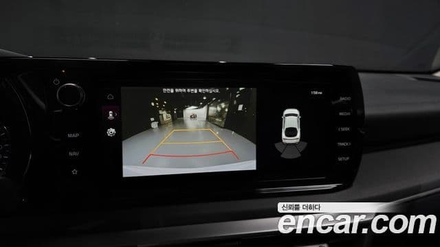 Kia K5 2023 — ფოტო 15/20