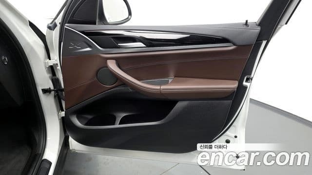 BMW X3 2022 — Şəkil 14/35