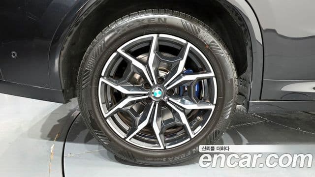 BMW X4 2022 — Фото 5/20