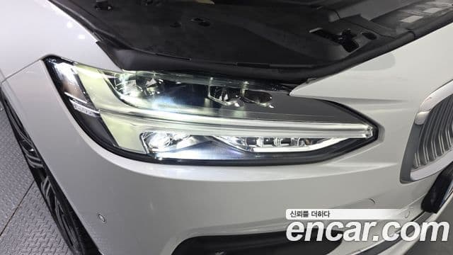 Volvo S90 2024 — Photo 5/35