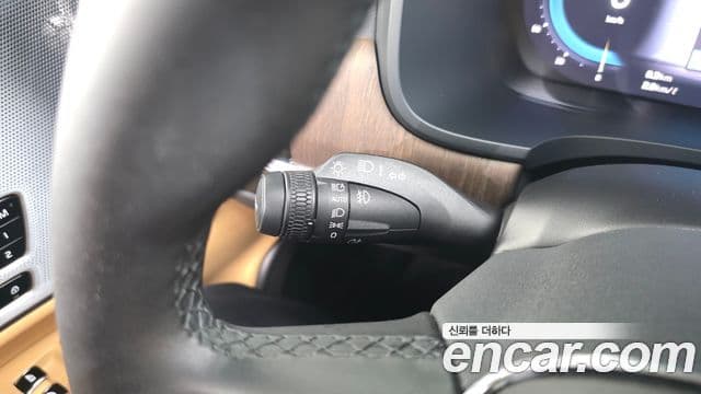 Volvo S90 2024 — Photo 13/35
