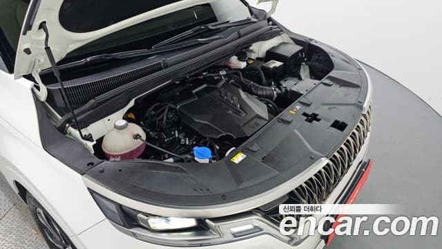 Kia Carnival 2023 — Şəkil 6/20