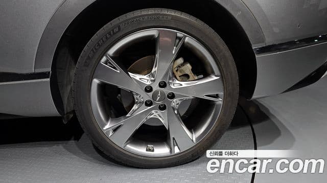 Genesis GV80 2020 — Photo 6/33