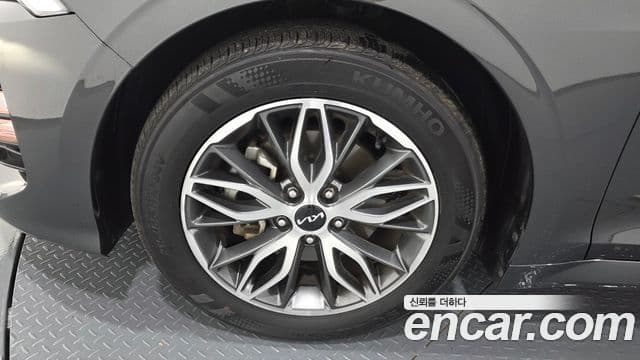 Kia K5 2023 — Şəkil 5/20