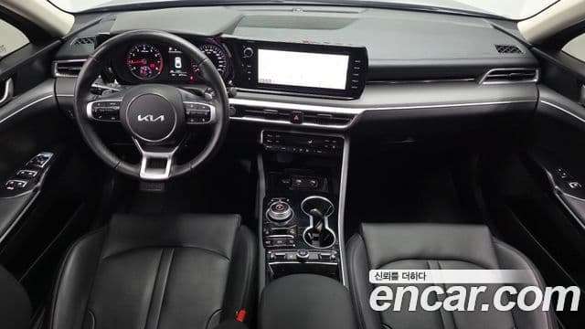 Kia K5 2023 — Şəkil 7/20