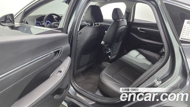 Hyundai Sonata 2022 — Şəkil 12/20