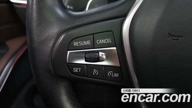 BMW 3 Series 2019 — Şəkil 18/20