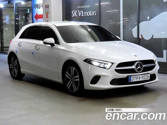Mercedes-Benz A-Class 2022 — Şəkil 10/19