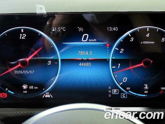 Mercedes-Benz A-Class 2022 — фото 8 из 19