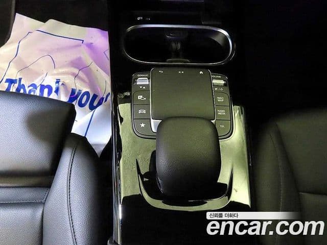 Mercedes-Benz A-Class 2022 — фото 12 из 19