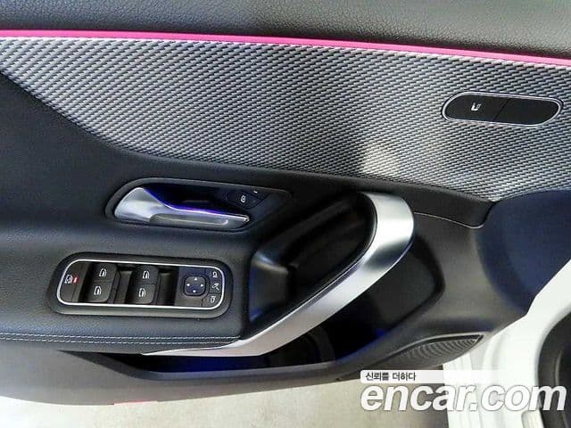 Mercedes-Benz A-Class 2022 — Şəkil 14/19