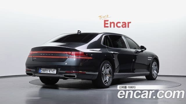 Genesis G90 2022 — ფოტო 2/20