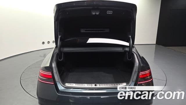Genesis G90 2022 — ფოტო 20/20