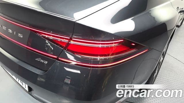 Genesis G90 2022 — Photo 6/38