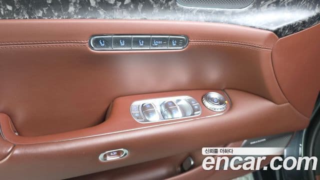 Genesis G90 2022 — Photo 21/38