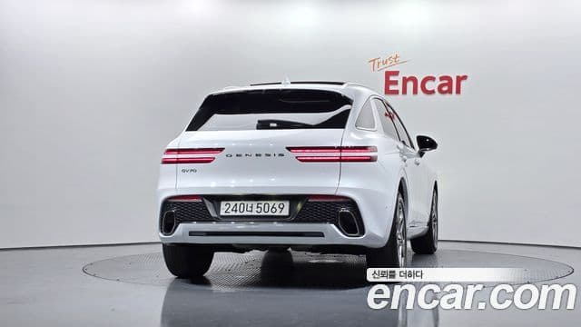 Genesis GV70 2023 — фото 4 из 20