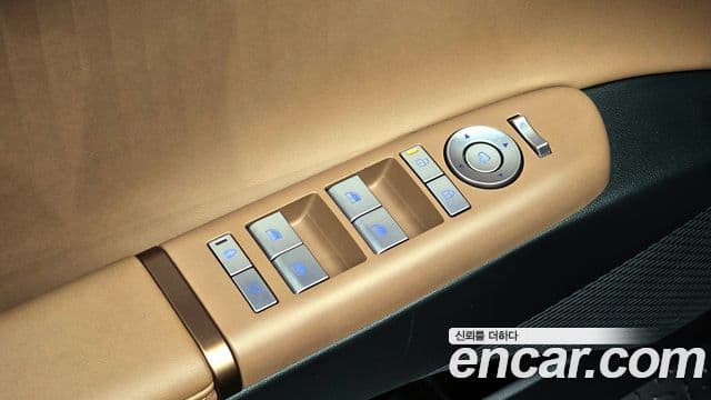 Hyundai Grandeur 2023 — Фото 20/20