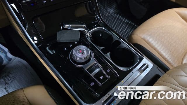 Kia Carnival 2020 — Фото 9/20