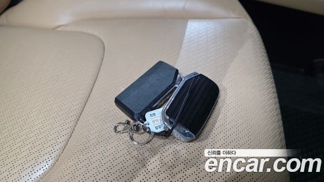 Kia Carnival 2020 — Фото 15/20
