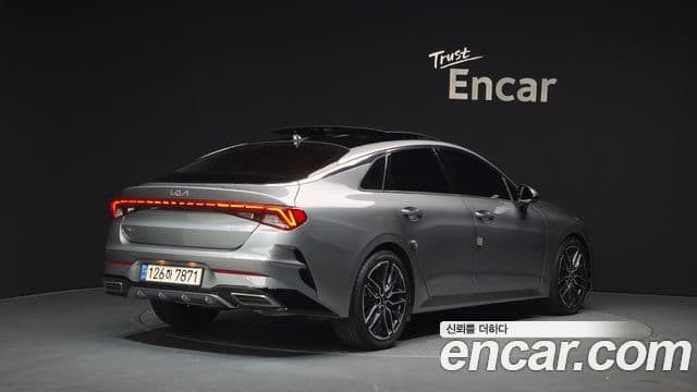 Kia K5, 2022