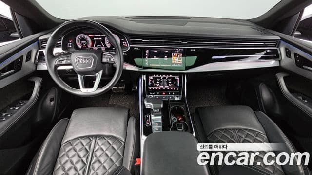 Audi Q7 2022 — ფოტო 7/20