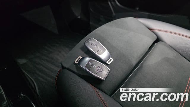 Mercedes-Benz CLA-Class 2021 — ფოტო 16/20