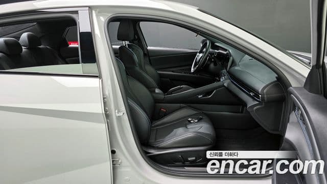Hyundai The New Avante Hybrid 2021 — Şəkil 17/20